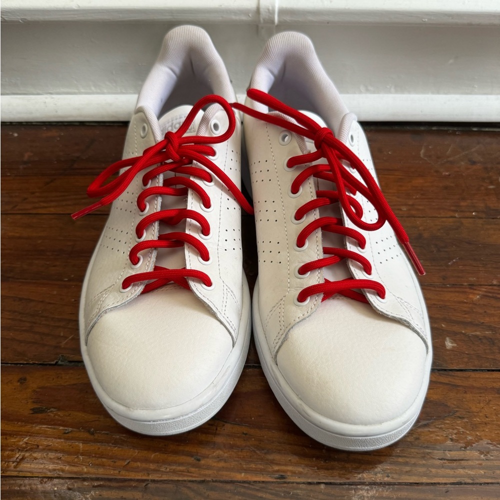 Adidas shoes in excellent condition